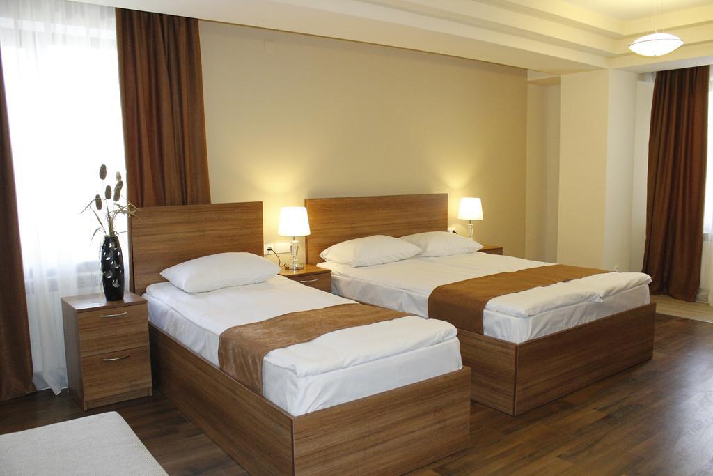 5Th Floor Guest House يريفان الغرفة الصورة