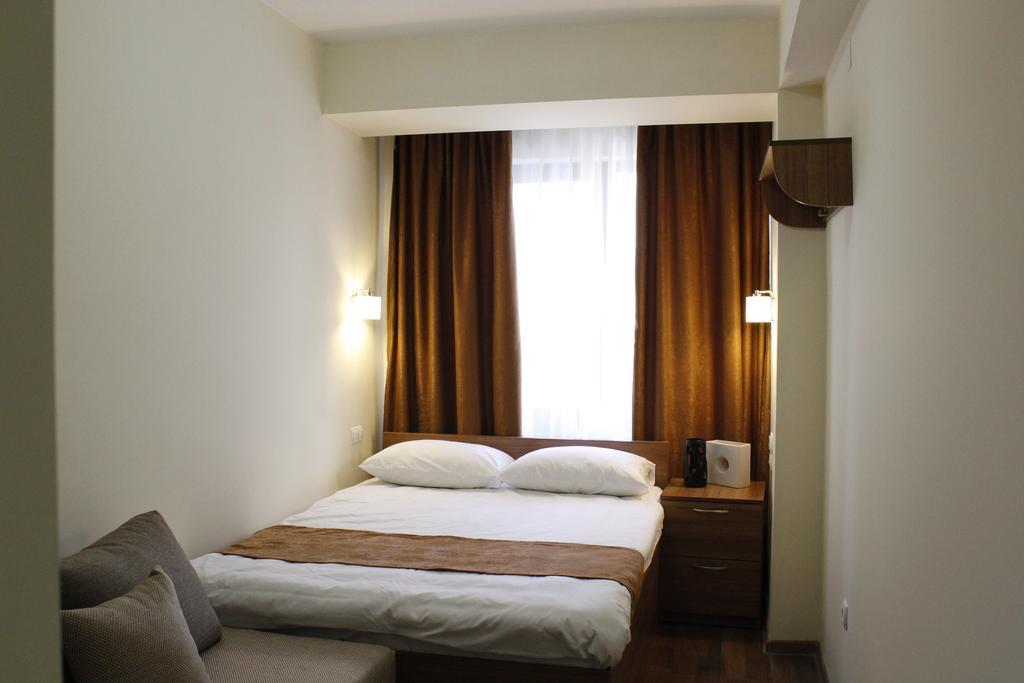 5Th Floor Guest House يريفان الغرفة الصورة
