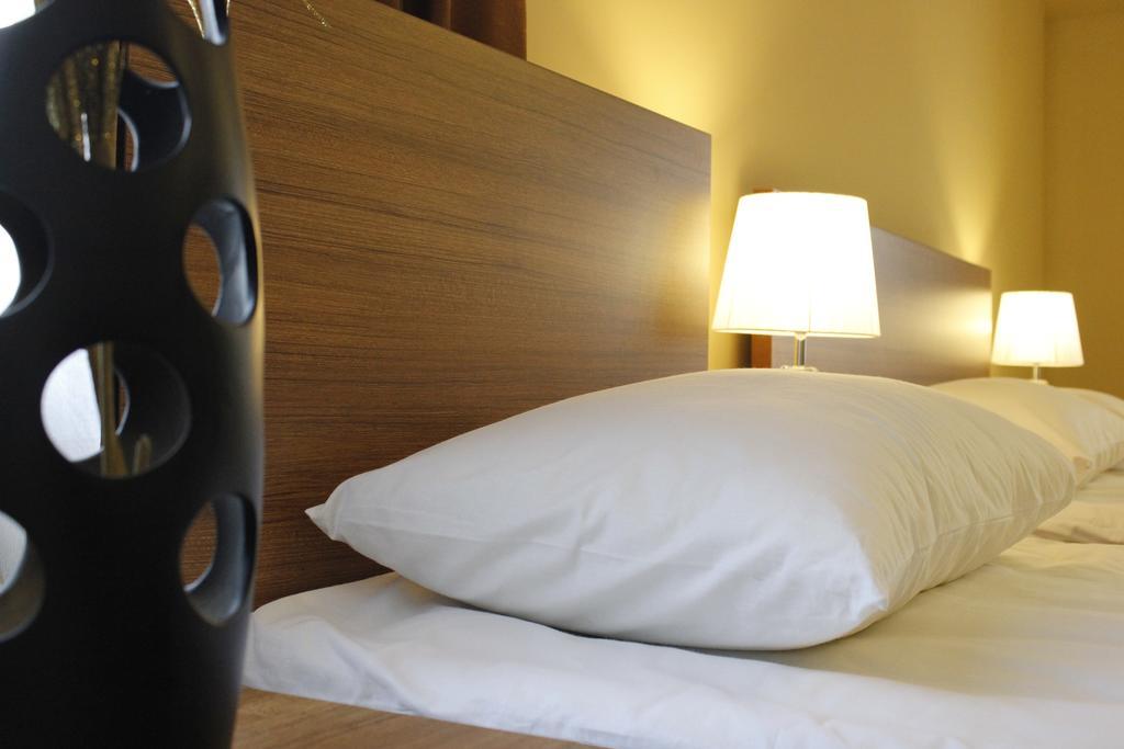 5Th Floor Guest House يريفان الغرفة الصورة