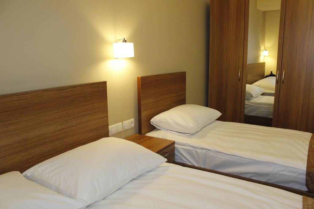 5Th Floor Guest House يريفان الغرفة الصورة